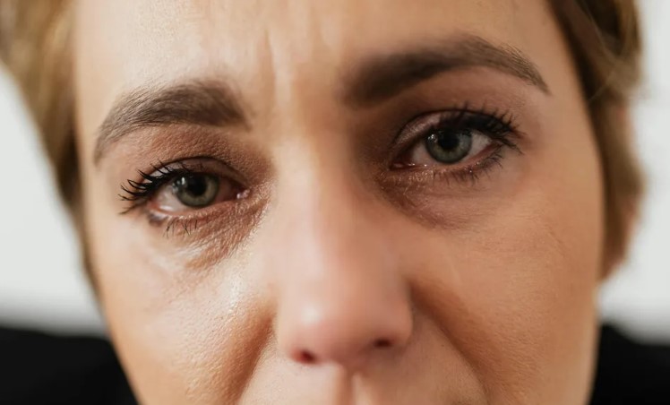 Évek óta spóroltam, hogy megvehessem életem autóját – amit a férjem tett, amikor megvolt a pontos összeg, elképesztett.