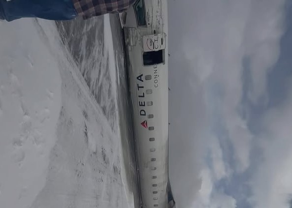Toronto repülőgép-baleset: A túlélő elmondja, mit látott, miközben a légiforgalmi hangfelvétel nyilvánosságra került