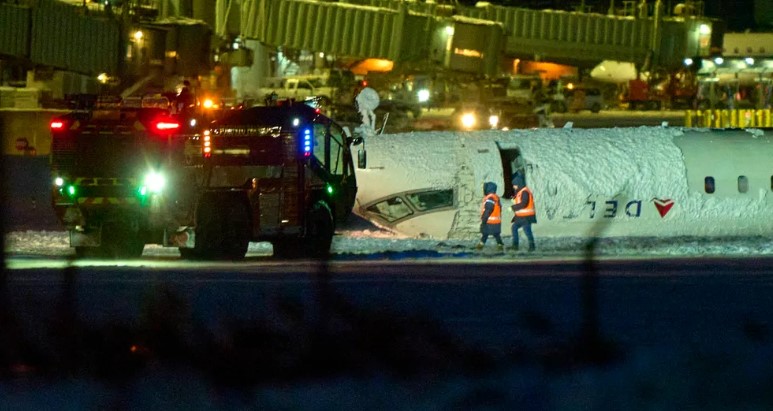 Toronto repülőgép-baleset: A túlélő elmondja, mit látott, miközben a légiforgalmi hangfelvétel nyilvánosságra került