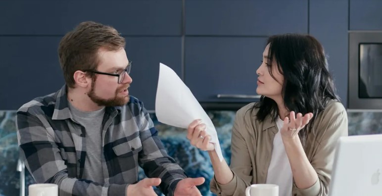 A férjem 17 éven át kerülte, hogy velem utazzon — Korábban jöttem haza a nyaralásról, és megtudtam, miért.