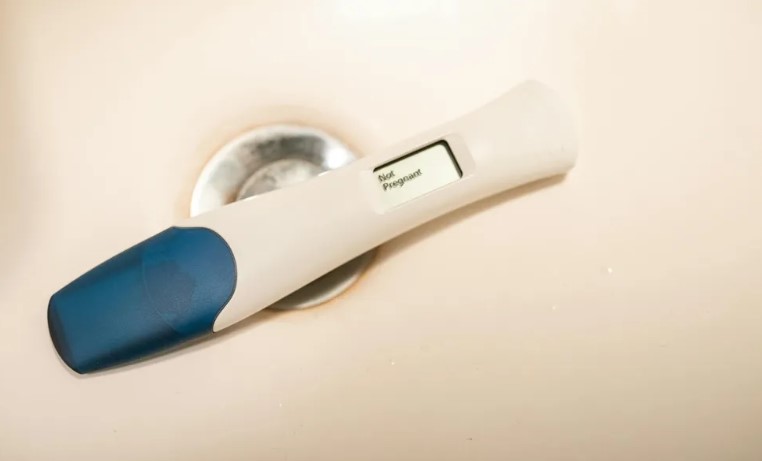 A férjem anyák napjára egy kisbabát ajándékozott nekem – de amikor megtudtam, kinek a gyermeke volt, összedőlt a világom.