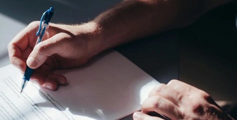 5 éves korunkban a két idősebb testvéremmel árva lettünk, de megígértük egymásnak, hogy beteljesítjük szüleink álmát.