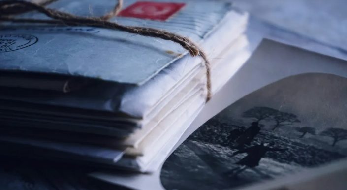 Minden héten írt egy idős férfi egy levelet az idősek otthonából, mígnem rájöttem, hogy a címzett az én történetem része volt – a nap története.