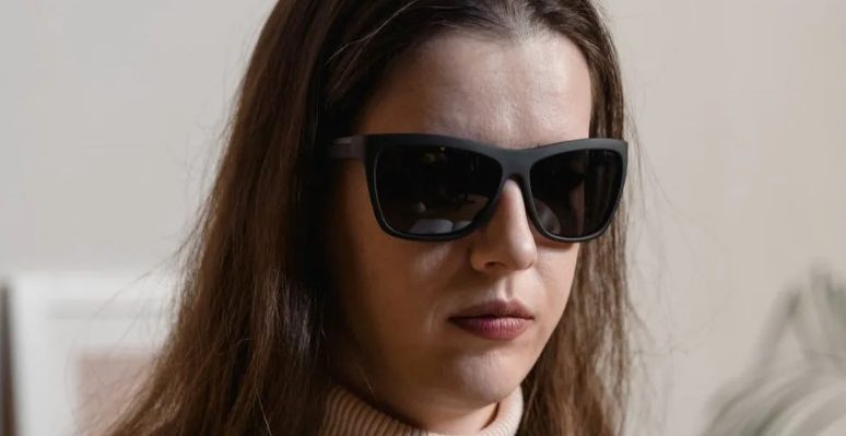Fiúja szégyelli az anyját, egy másik nőt hív meg a diplomaosztójára — A nap története