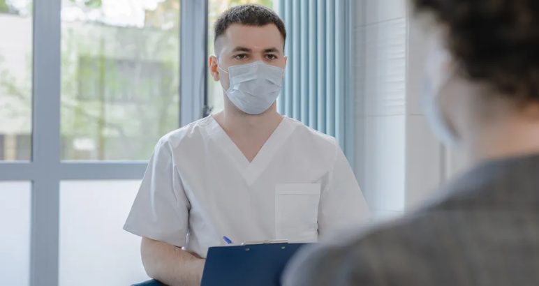 Egy apa felfedezi, hogy ikerfiai valójában a testvérei – Napi történet
