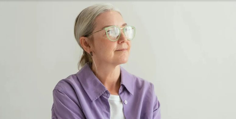 A jövendőbeli anyósom 25 ajándékot követelt magának, mielőtt csatlakozhatnék a családjukhoz – „kárpótlásként minden évért, amit a vőlegényembe fektetett”.