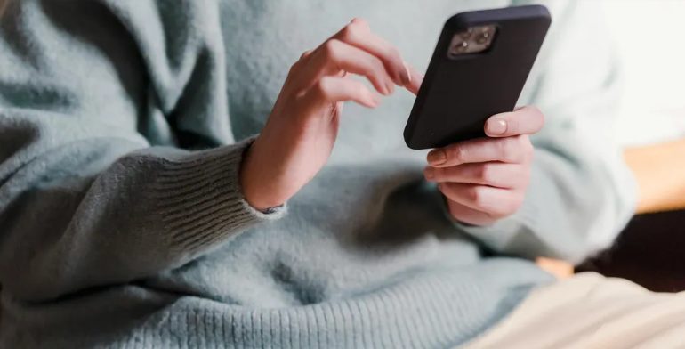 Eljegyzőm meghívott a mamája társaságában egy tengerparti útra – bárcsak ismerném az igazi szándékaikat