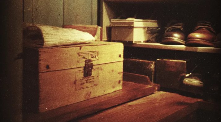 Megosztottam a szendvicsemet egy idős idegennel – Másnap kopogtatott az ajtómon