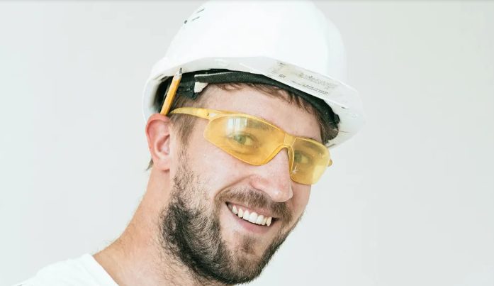 Az menyem 16 éve hagyta nálam a gyermekét – 16 évvel később pedig az ajtómnál termett egy elképesztő kéréssel.