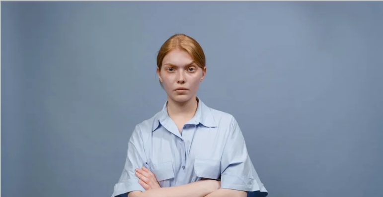 Apukám új felesége folyamatosan alá akarta ásni anyámat, és magát az én „bónusz anyukámnak” nevezte – amit az esküvőmön tett, az volt a végső csepp a pohárban.