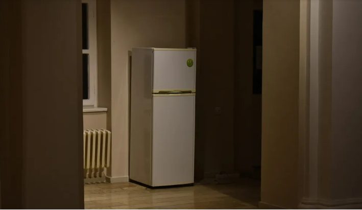 Az anyósom állandóan megette az összes ételemet, és a férjem megvédte őt – elegem lett, és mindkettőjüknek leckét adtam.