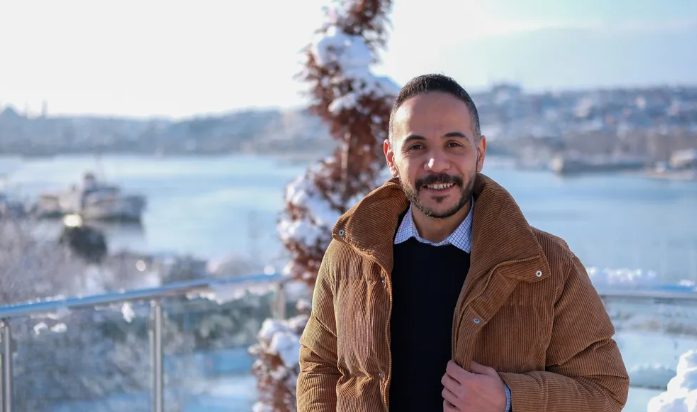 Észrevettem egy kisfiút, aki sírt az iskolabuszon, és azonnal a segítségére siettem, amikor megláttam a kezeit.