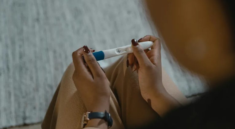 Egyedül neveltem fel az ikerfiaimat – de amikor 16 évesek lettek, hazajöttek a főiskolai programjukból, és azt mondták, hogy többé semmi közük hozzám.