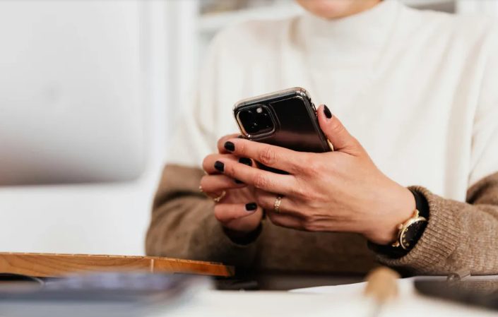 A mostohám rám hagyta a 3 millió dolláros házát, miközben a saját gyerekei csak 4 000 dollárt kaptak – de aztán találtam tőle egy levelet