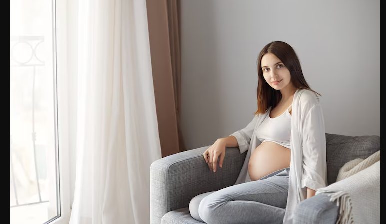 Terhes lányom meghalt – Amikor a végrendeletét felolvasták a temetésen, az egész terem elnémult