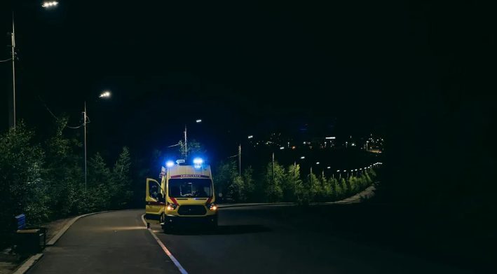 Egy szegény idős nő 26 évig senkit sem engedett be a házába, amíg én be nem tettem a lábamat a küszöbön